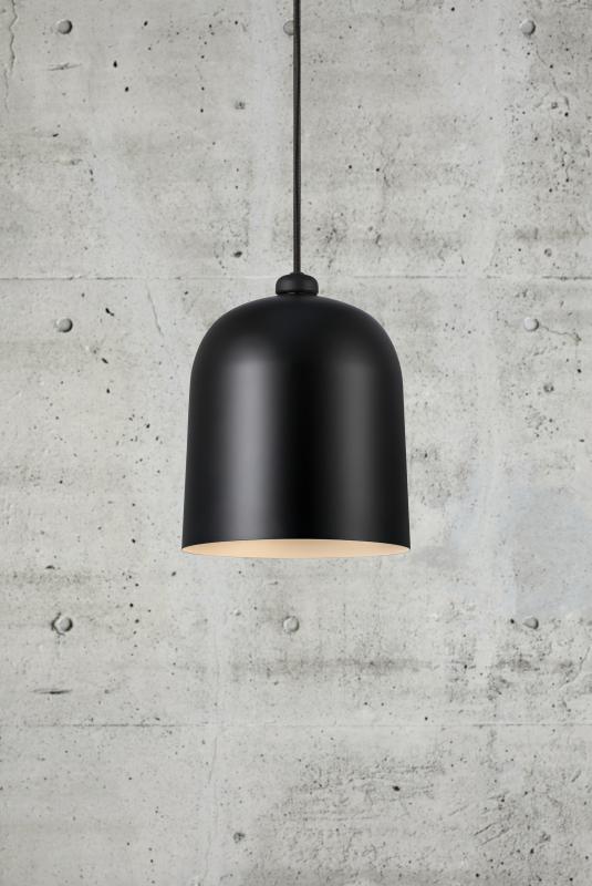 DFTP Angle Pendelleuchte in Schwarz